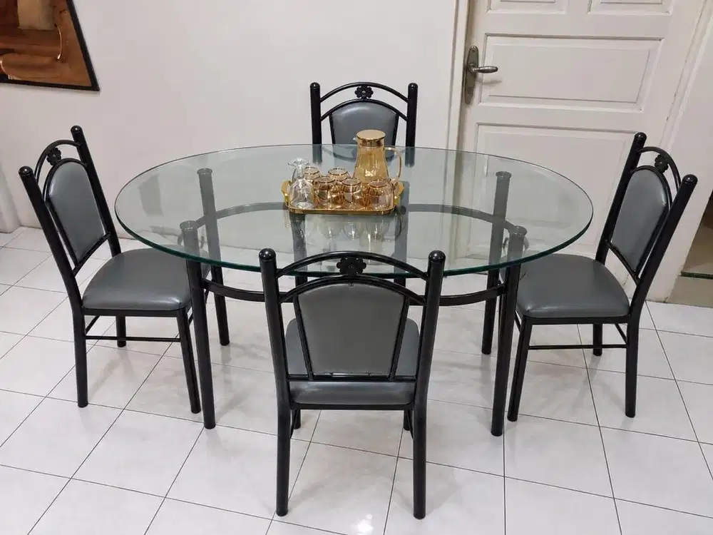 Jual Cepat Meja Makan Kaca Set 4 kursi
