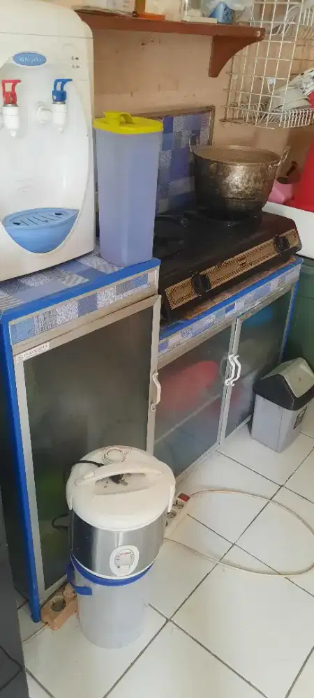 Dijual rak piring n kompor dr keramik