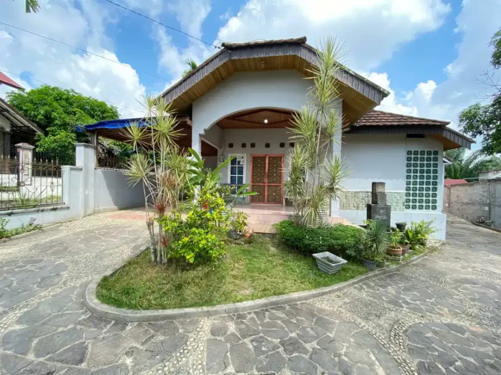Dijual Rumah dan Paviliun Siap Huni Full Furnished di Duri, Riau