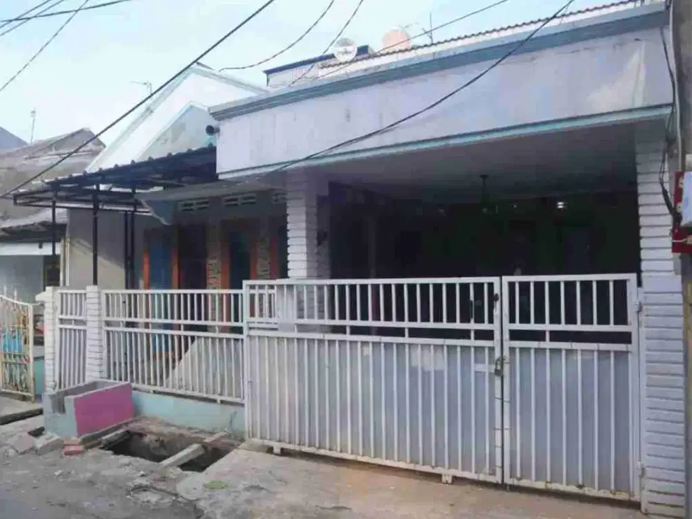 Rumah cakep 5menit terminal dan tol pulogebang jakarta timur
