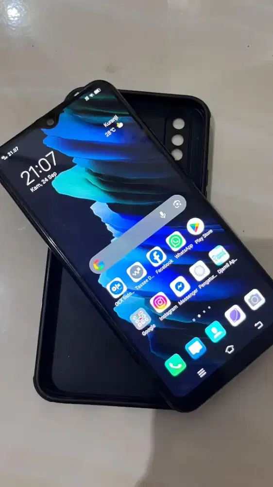 Vivo y12i  Ram 3/32gb.