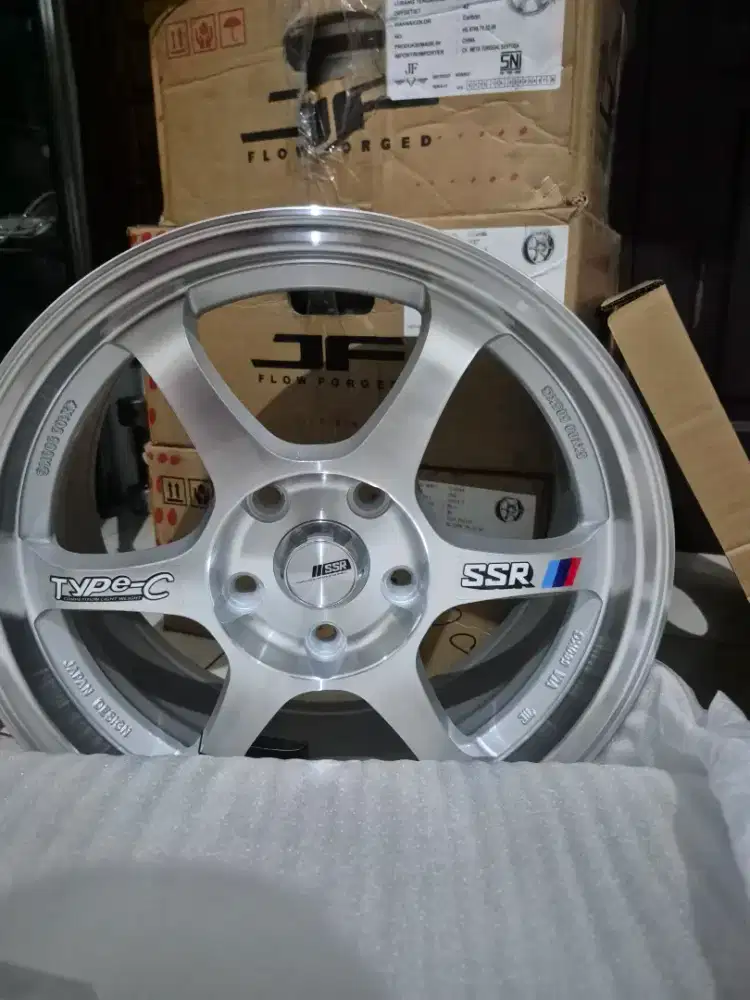 Velg racing ring 16