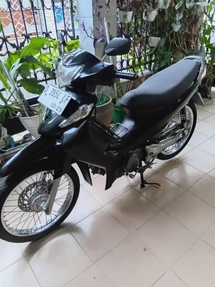 Suzuki smash 2008 hitam