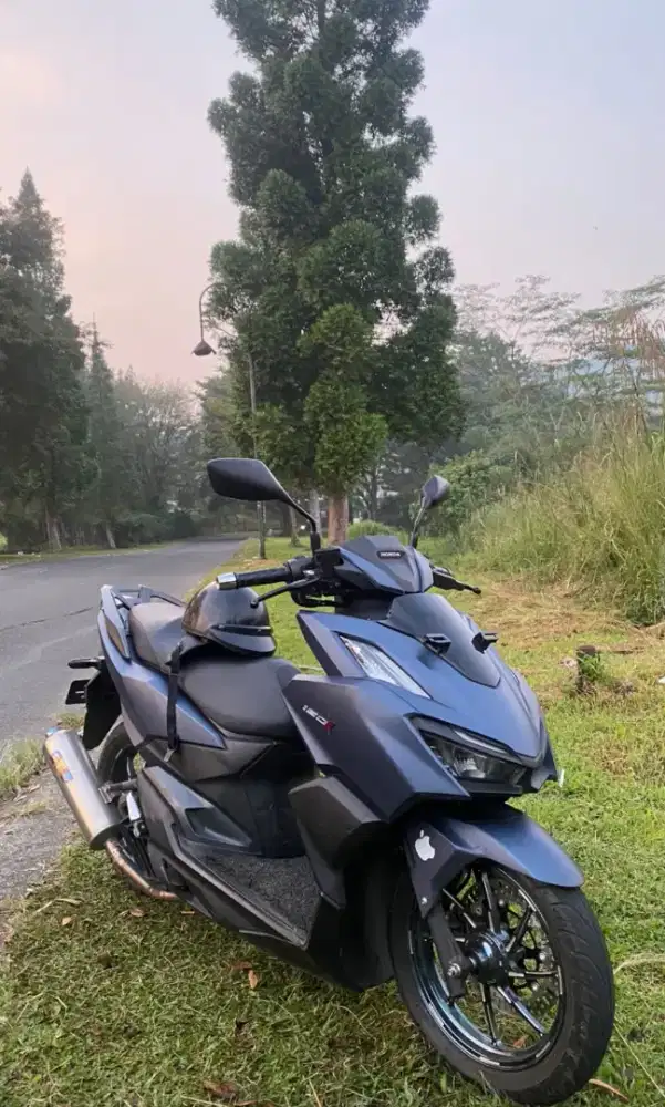 VARIO 160 CBS TAHUN 2024