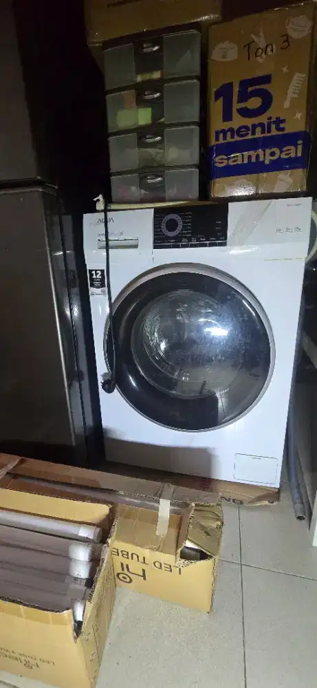 Mesin cuci aqua 7kg. FQW700829QD