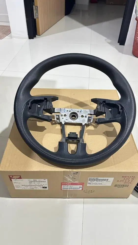 Stir Honda Brio RS Original dan Cover Spion Kanan