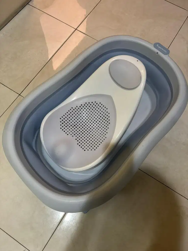 Bak Mandi Lipat Merek Sugar Baby Bekas (Preloved) / Sangat Baik