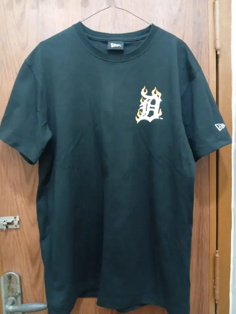 T-shirt new era