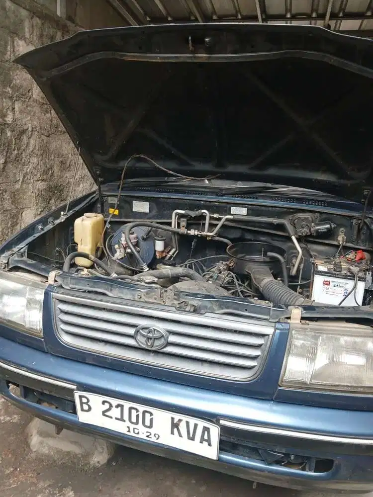 Toyota Kijang 1999 Bensin