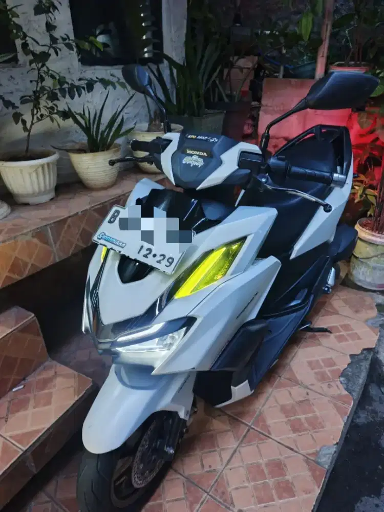 honda vario 160 cc tahun 2024
