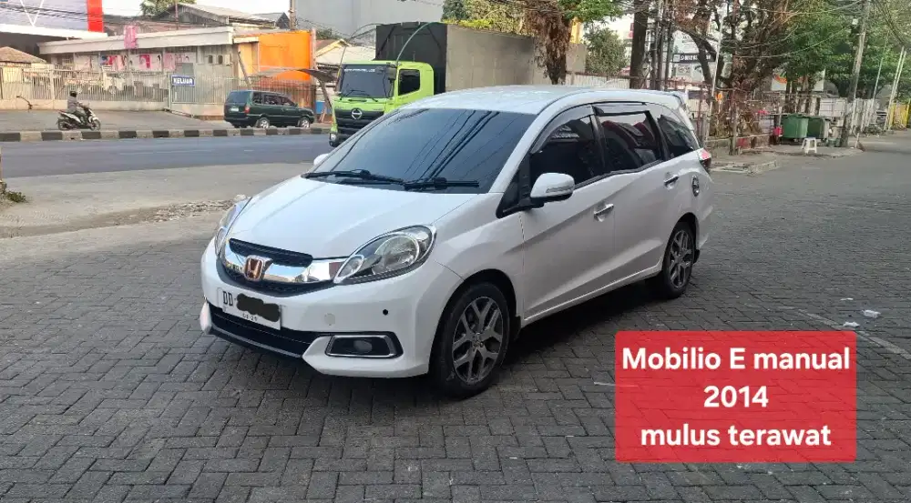 Mobilio E 2014 manual mulus terawat