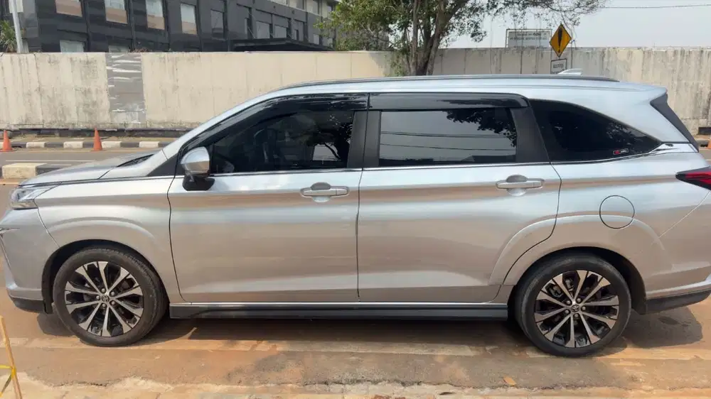 Toyota Veloz Q CVT TSS