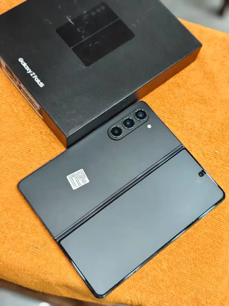 Samsung Z Fold 5 12/512 Gb like new