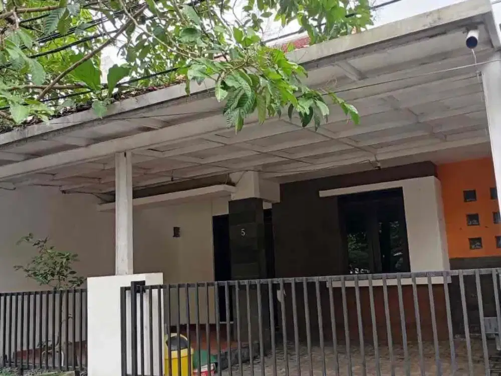 Disewakan Rumah Puri Dago Antapani siap Huni dekat ke Arcamanik
