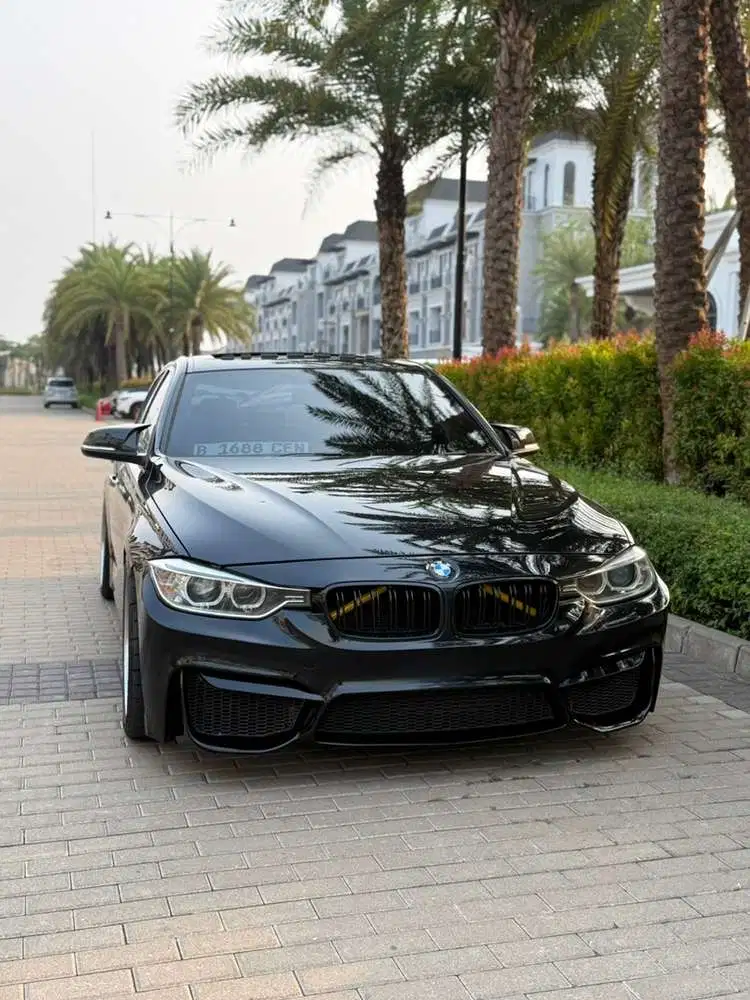 BMW 328i 2013 Bensin