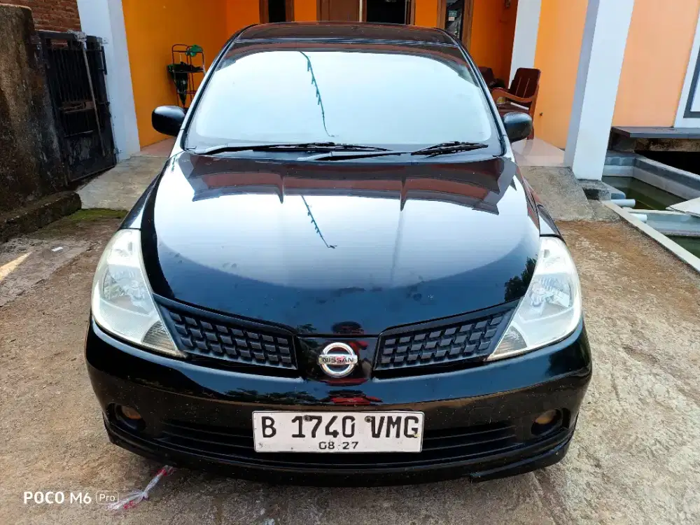 nissan latio 1.8 a/t 2008 pemakai