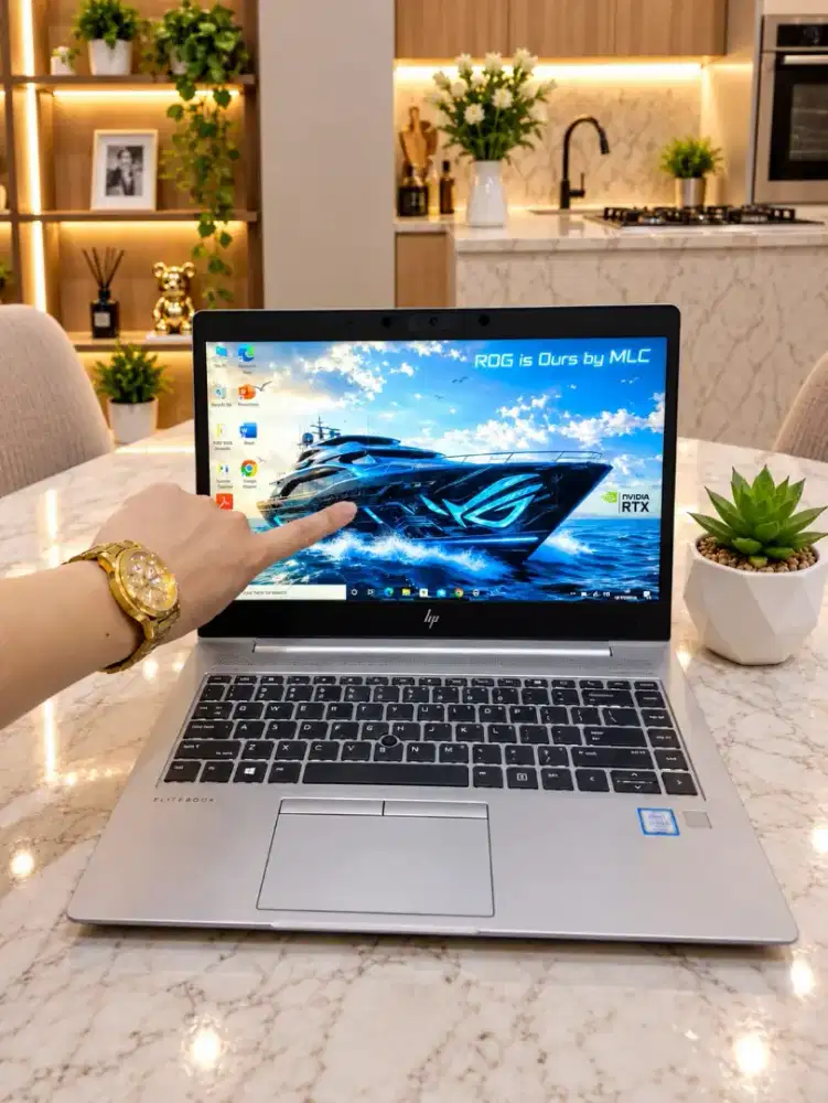 HP Elitebook 840 TOUCH R70 SLIM Mulus LIKE NEW