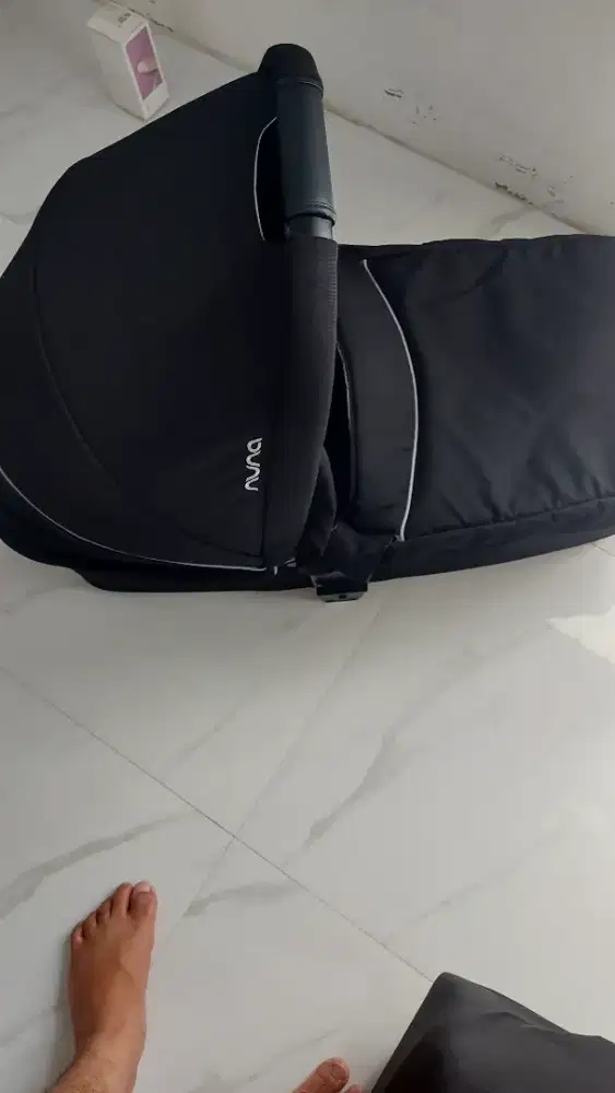 NUNA BASSINET CAVIAR