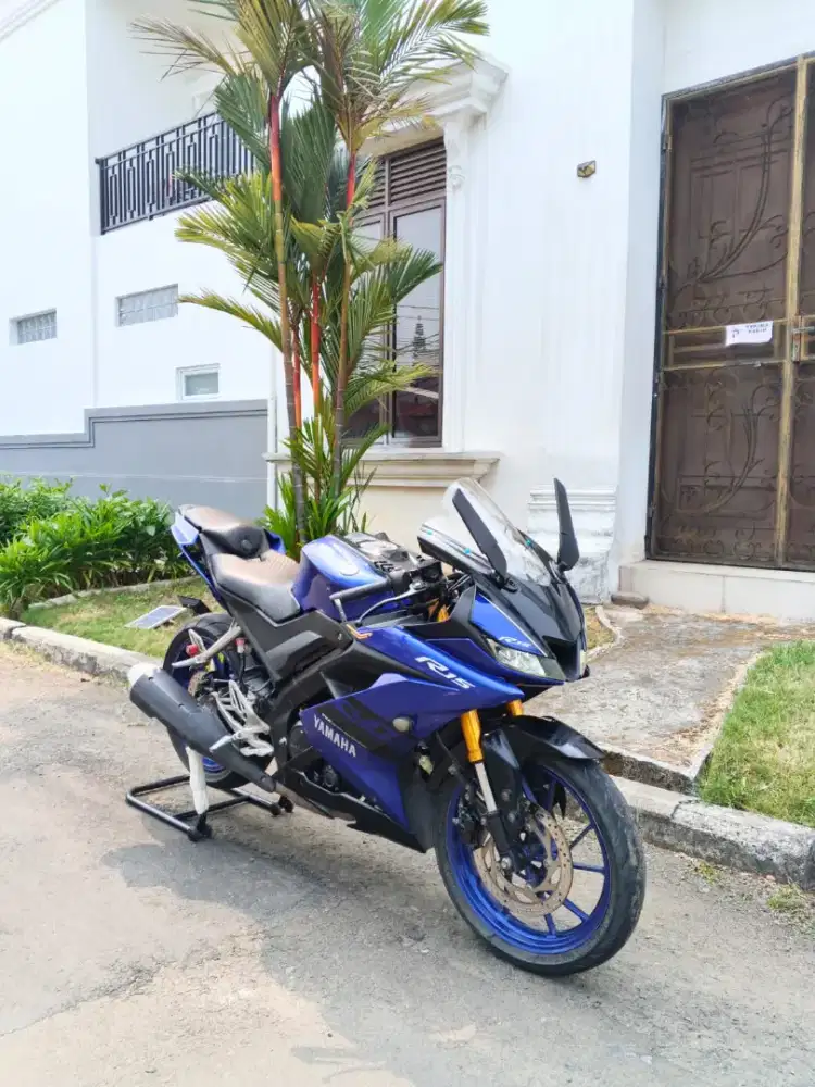 R15 V3 Motor bagus