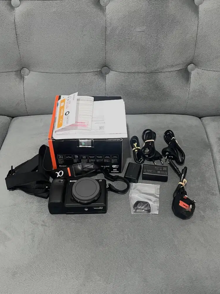Sony A6400 Body Only Mulus