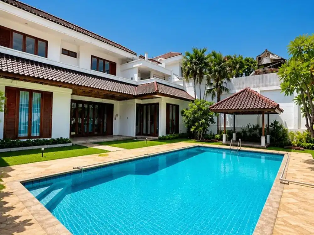 Rumah Kemang - Pejaten Barat Dijual. Terawat, Tanah Luas