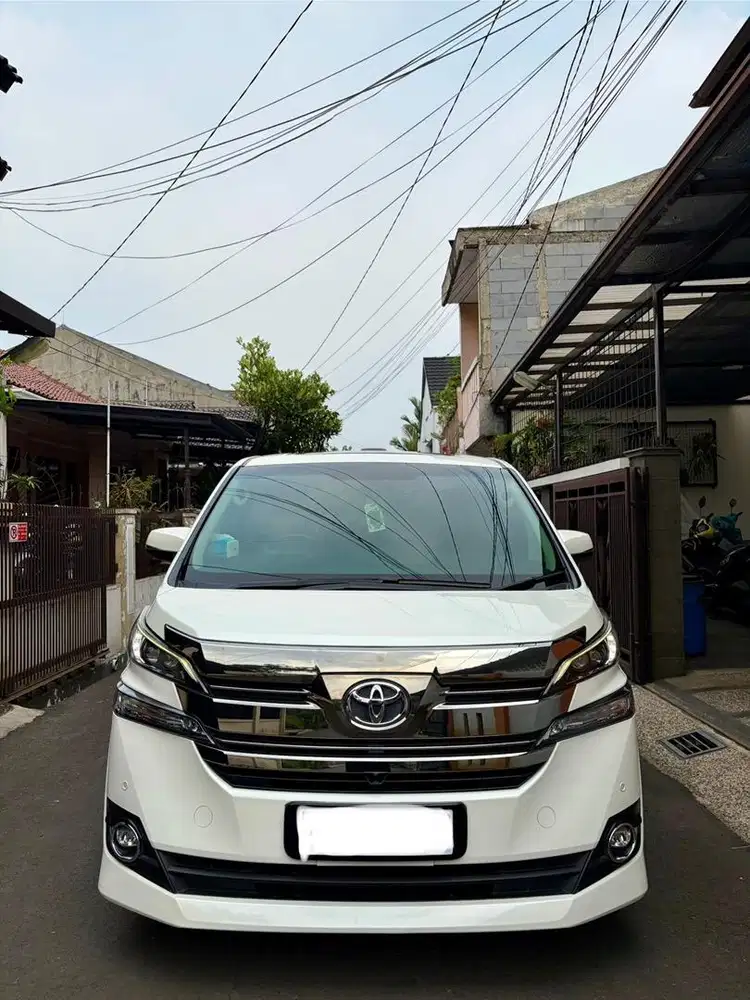 KM RENDAH 55.423 Toyota Vellfire 2015 Bensin