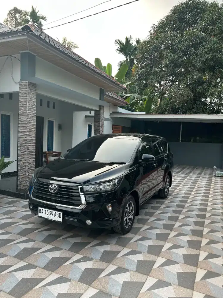 Innova Reborn G Diesel matic 2023