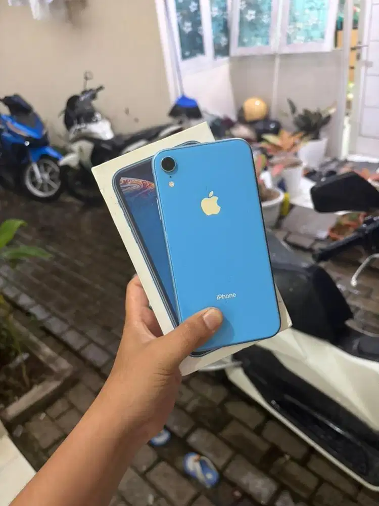 Iphone xr 64 Gb Bh93% Sinyal REGIS PERMANEN