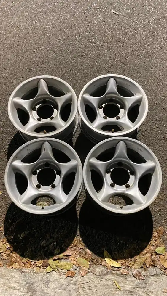 ENKEI OEM Daihatsu Taft Independent