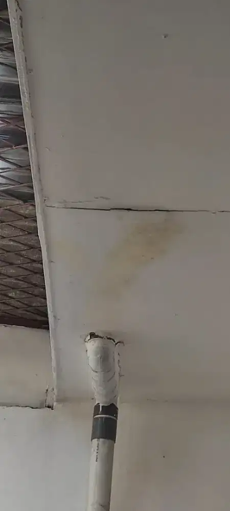 Tukang perbaikan atap bocor,dag,talang,kanopi,renopasi dll