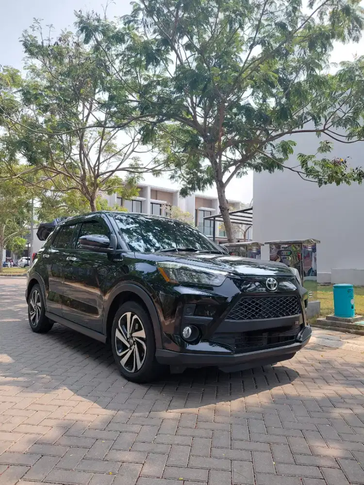 Toyota Raize turbo 1.0 2021 istimewa