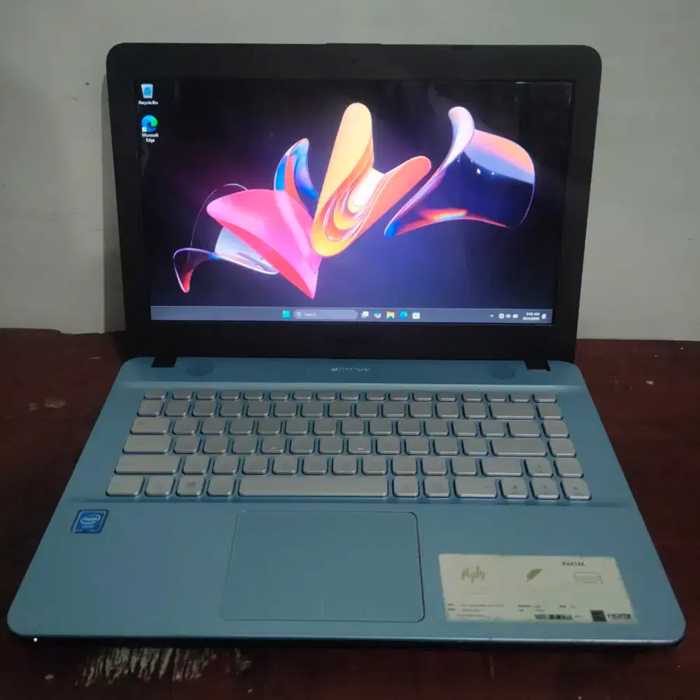 Laptop ASUS Kondisi Cakep Tinggal Pakai
