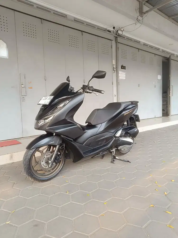 Honda PCX 160 ABS 2023 mulus antik