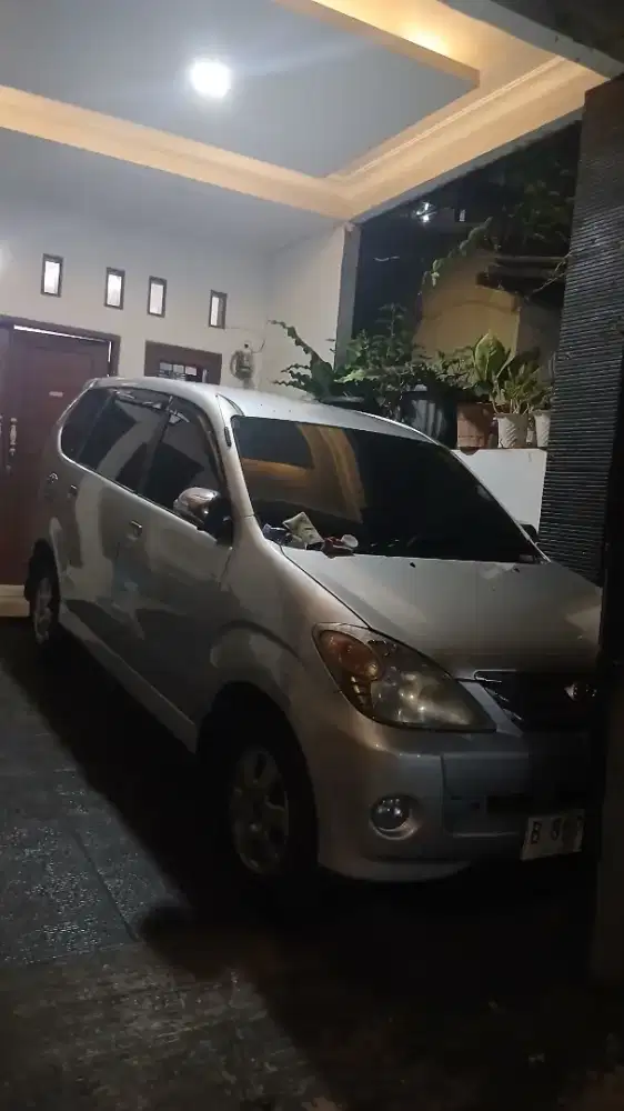 Toyota avanza S matik