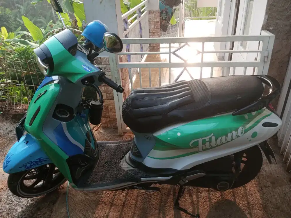 Motor yamaha grand filano