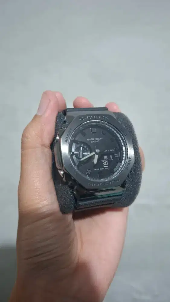 Jam Tangan Pria Casio G-Shock GM-2100BB