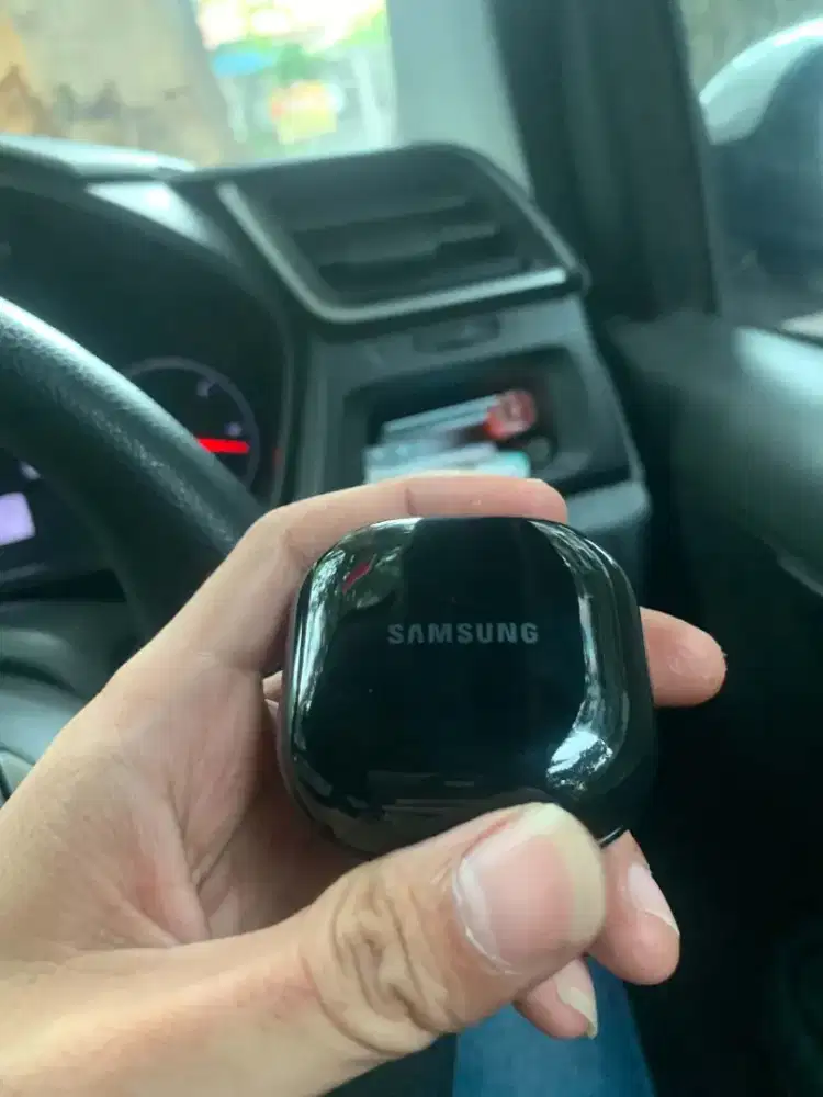 Samsung airbuds Core
