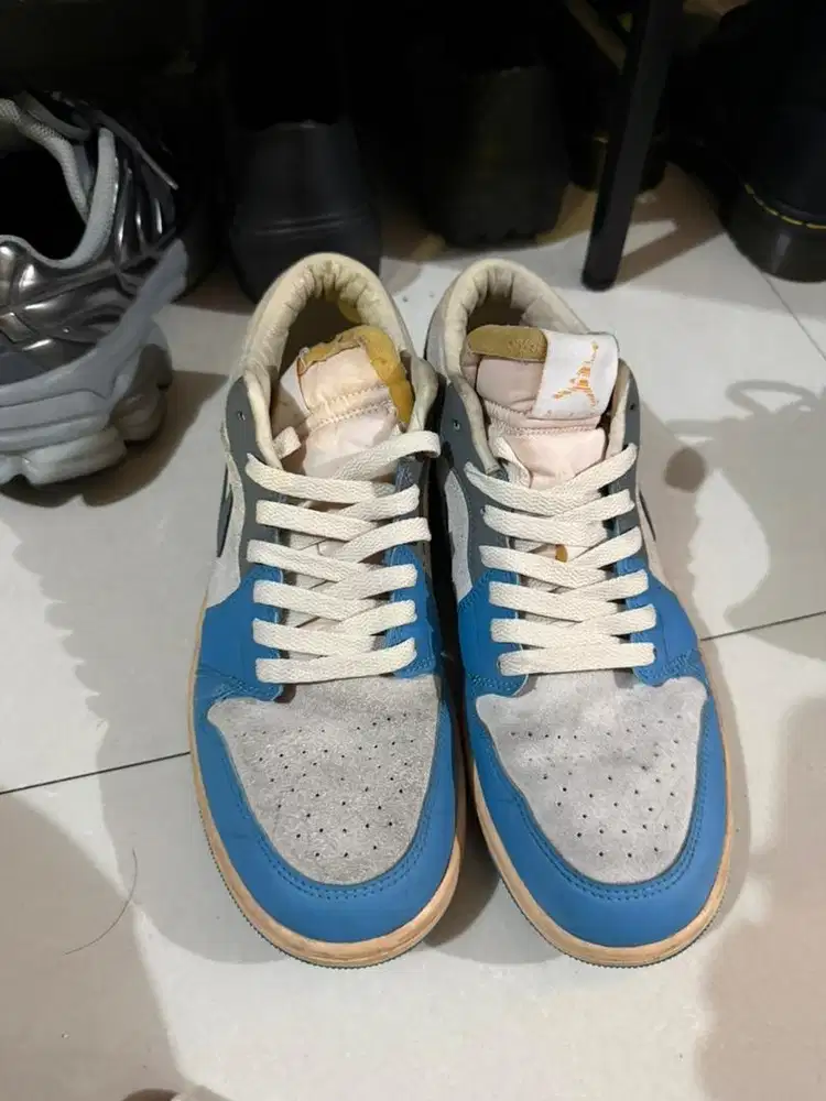 Nike biru abu abu