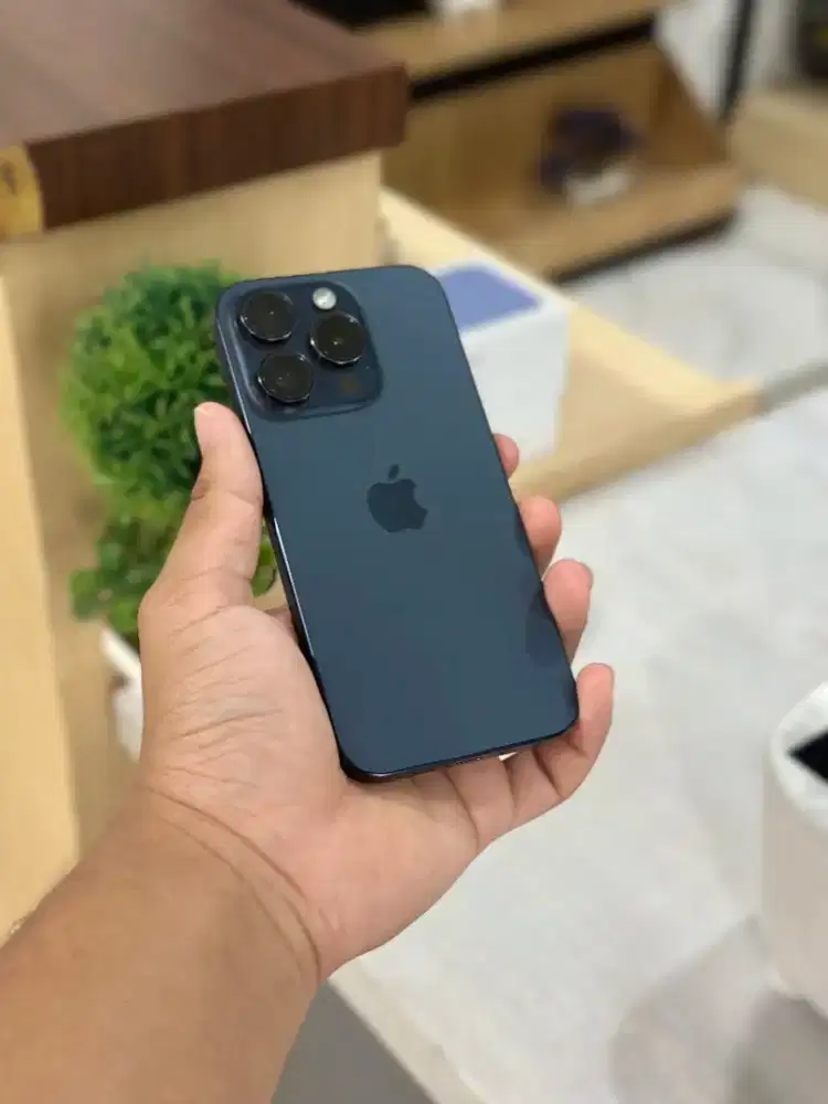 Second iBox iPhone 15 Pro 128Gb Blue Titanium