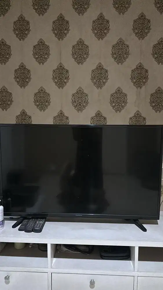 TV LED Panasonic 43