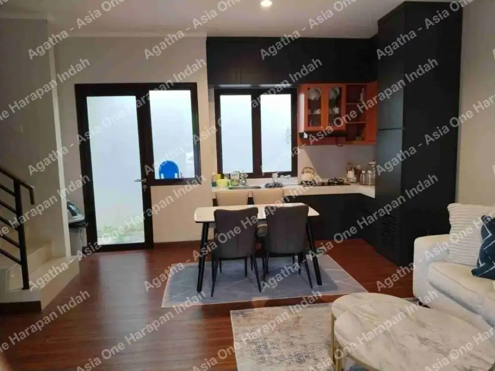 Rumah Summarecon Bekasi cluster Burgundy type Vermilion Premium luas 104m2