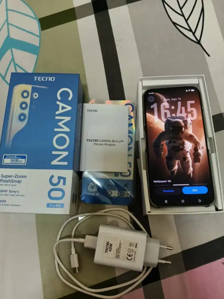 Techno camon 50 pro like new Nego