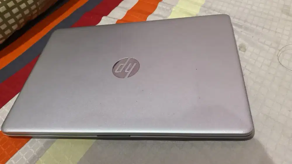 LAPTOP HP murah masih bagus