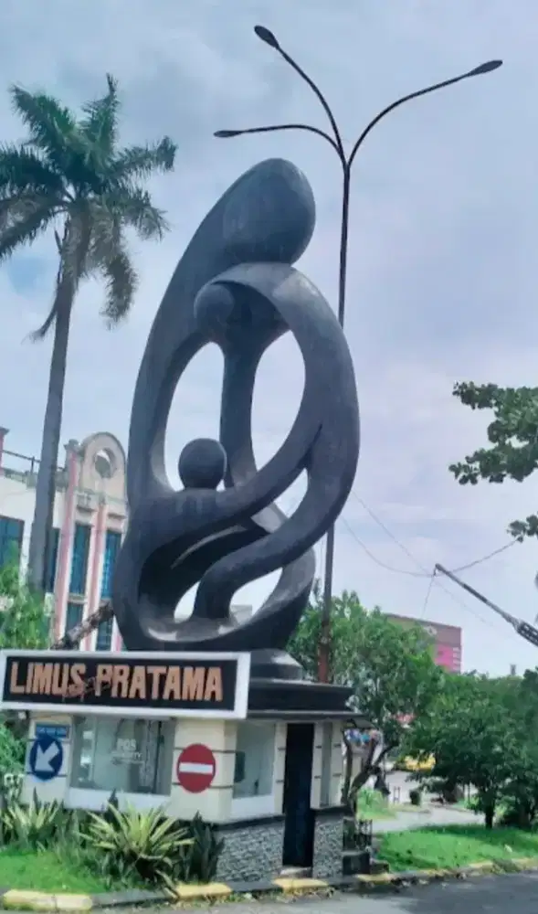 Dijual Rumah ( Limus Pratama Regency )
