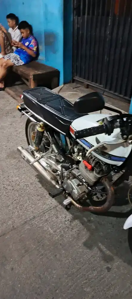Cb100 spek L70 P67 karbu pwk 32 surat lengkap mati 2 kali