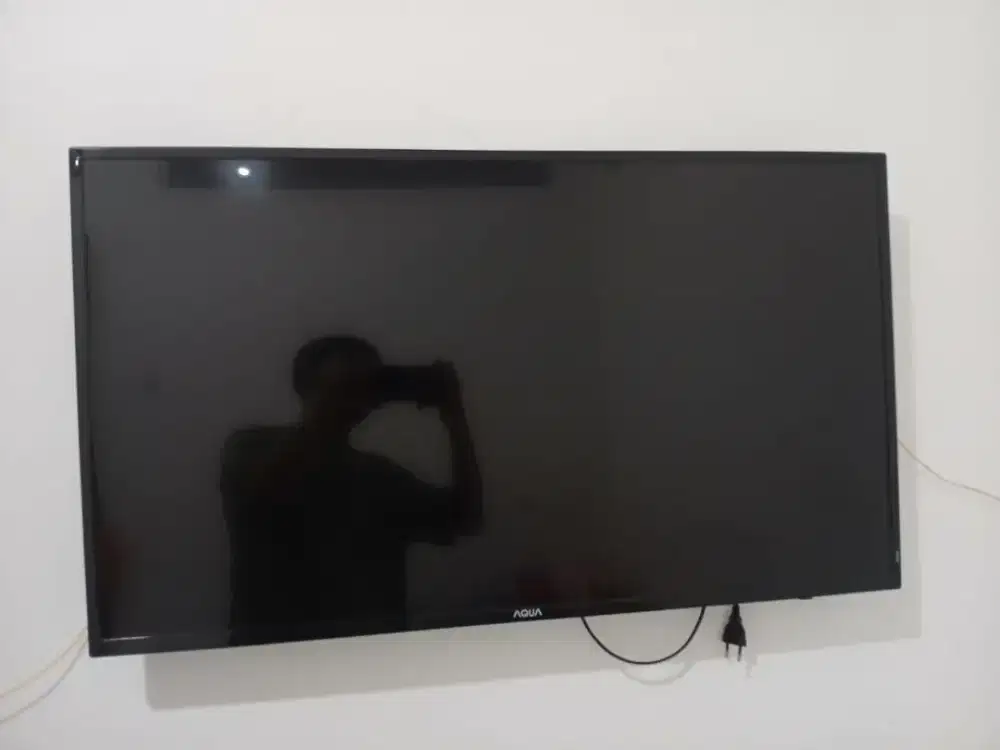 TV LED AQUA 43 INCH
