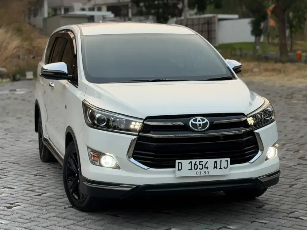 KM 20RB ! TOYOTA INNOVA VENTURER 2.0 2019/20 MATIC