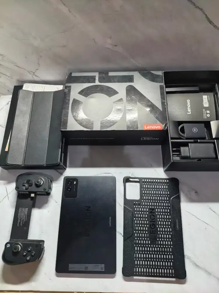 Lenovo Legion Y700 gen 3 16/512 + gamesir