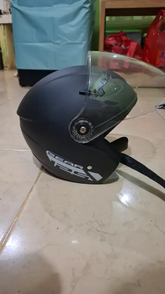 Helm Yamaha Gear