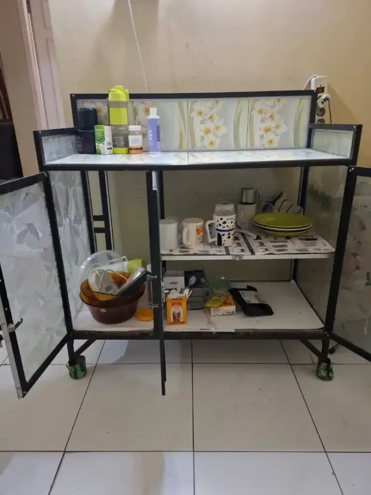 Barangkali ada yg butuh